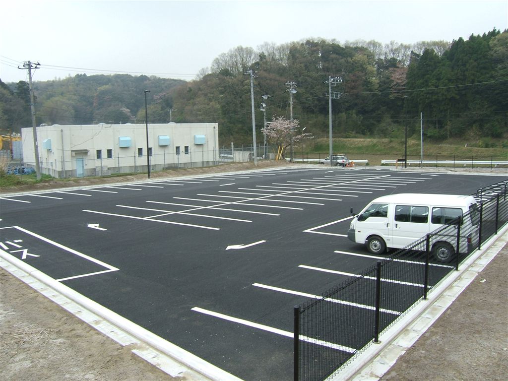 君津グラウンド・ゴルフ場駐車場の画像です。
