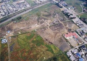 南西上空からみた常代遺跡