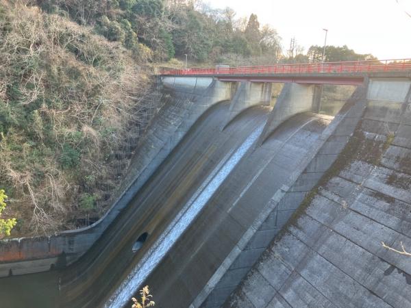 dam
