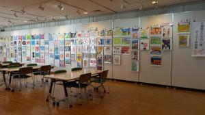 子どもの人権ポスター原画展の写真