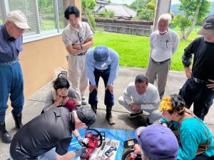 実技を交えた講習の様子