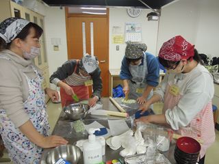 パンづくりの様子