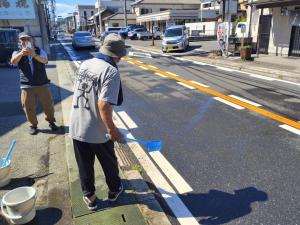 藤平酒造前での打ち水