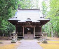 亀山神社社殿