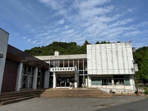周南公民館外観