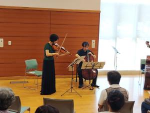 演奏の様子2