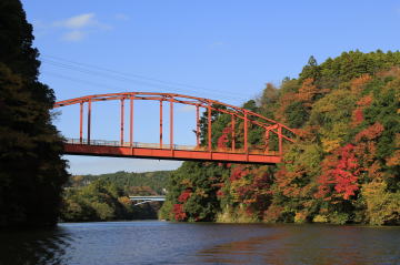 亀山湖「岩の上橋」
