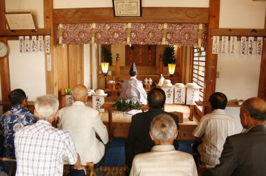 六手神社祭礼の写真